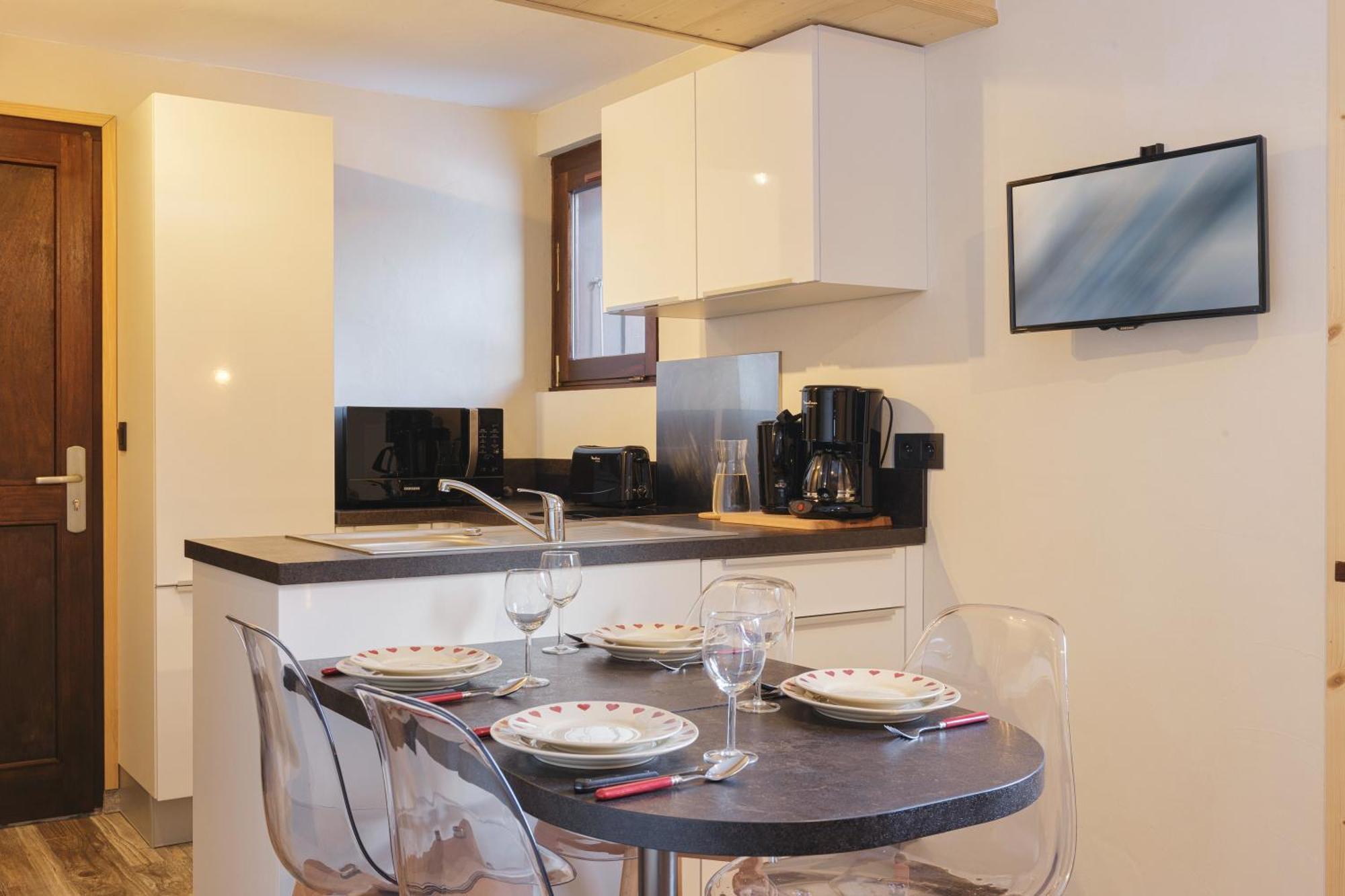 Hameau Des Grands Montets - Apartment 127 - Happy Rentals Шамони Экстерьер фото