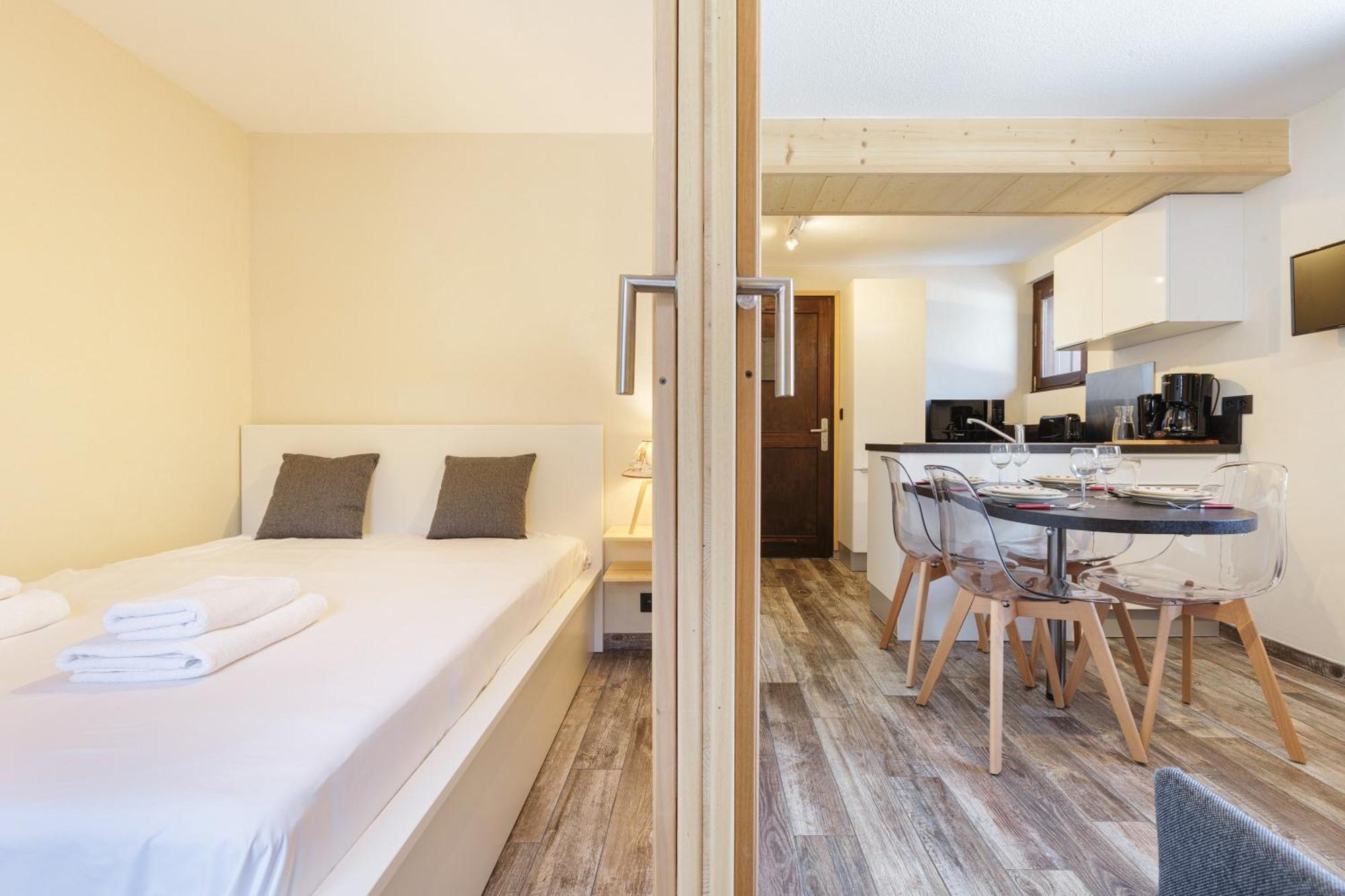 Hameau Des Grands Montets - Apartment 127 - Happy Rentals Шамони Экстерьер фото